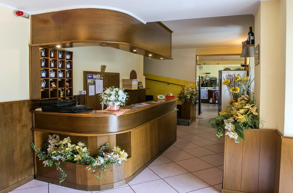 سوريكو Hotel Del Mera المظهر الخارجي الصورة